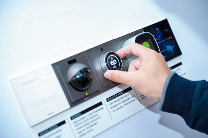 鸿雁重新定义开关